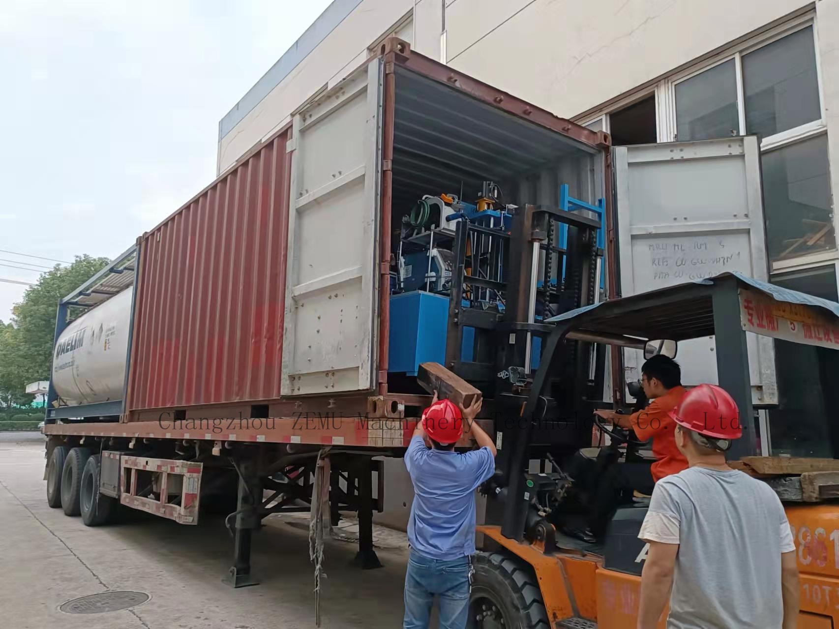 Shipment of BW1600 Transformer Corrugated Fin Forming Machine to Saudi Arabia